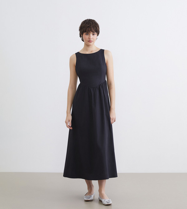 Gathered Skirt Boat Neck Sleeveless Midi Dress
