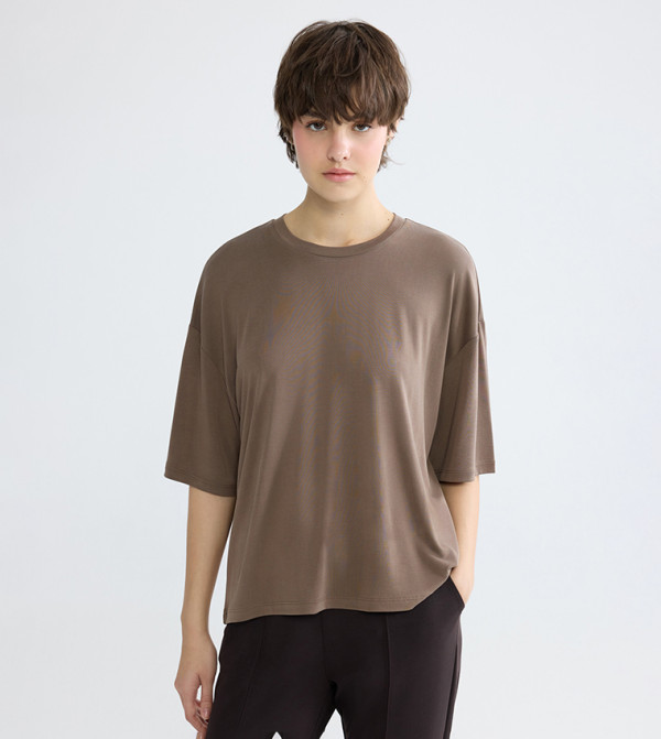 Solid Crew Neck T-Shirt