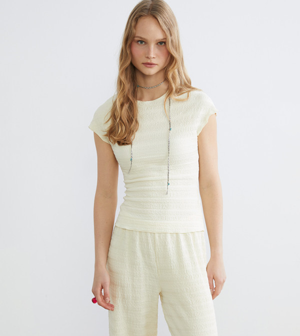 توب كروب كم قصير 