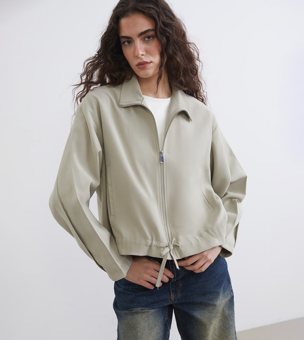 جاكيت أوفرسايز بسحاب 