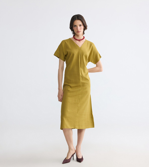 Front Pleat Detail V-Neck Short Sleeves Midi Dress