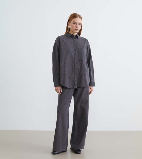 Washed Wide Leg Jeans