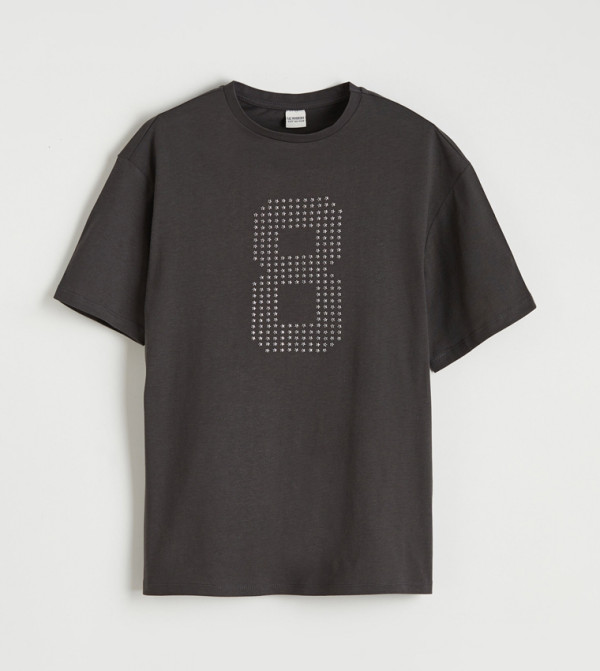 تيشيرت كم قصير 