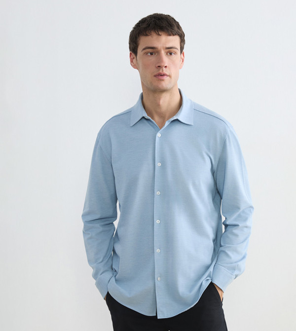 Solid Long Sleeves Regular Fit Shirt