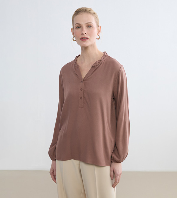 Solid Ruffled Neck Top 
