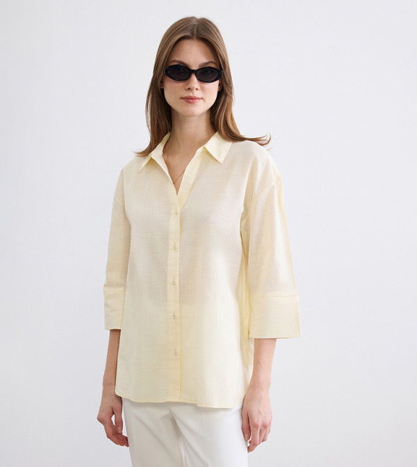 Textured 3/4 Sleeves Oversized Shirt
