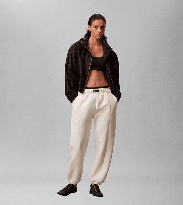 Label Detail Relaxed Fit Scuba Joggers