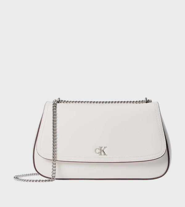 شنطة كروس بادي فلاب مونوغرام قابلة للتعديل