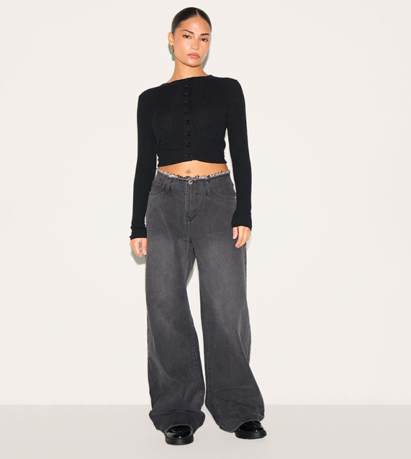 Petite Fray Waist Low Rise Straight Fit Jeans