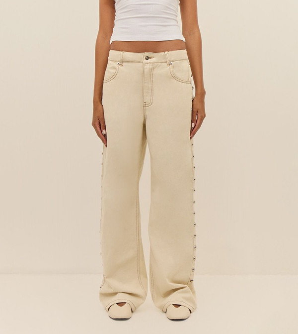 Studded High Waist Wide Fit Jeans