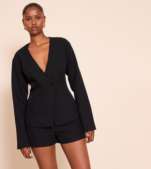 Tailored Mid Rise Shorts