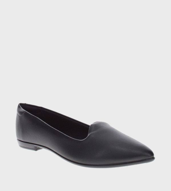 UZI Pointed Toe Flat Pumps
