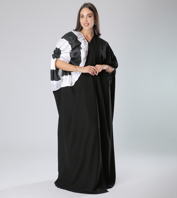 Sleeve Detailed V-Neck Abaya