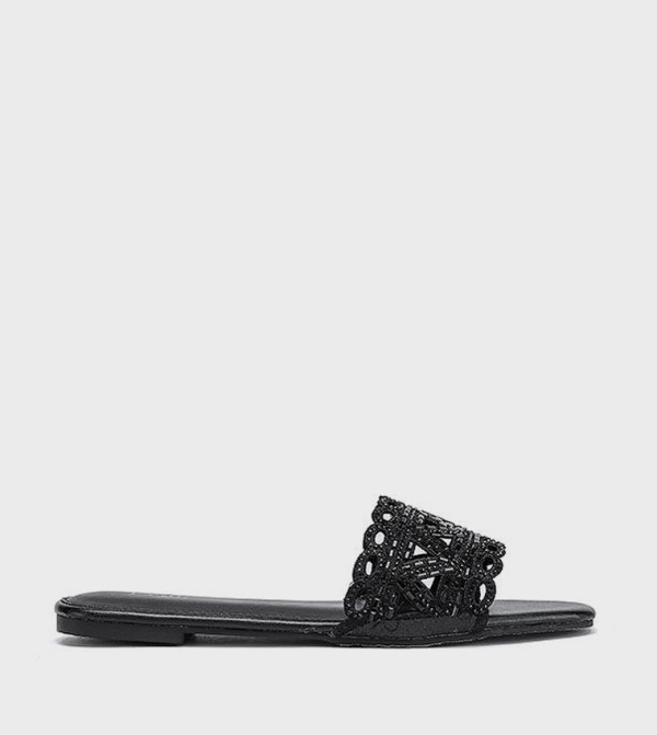 Embellished Open Toe Flat Sandals