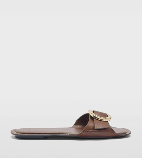 Buckle Detail Flat Sandals