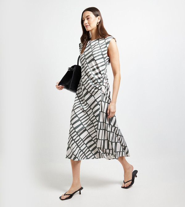 Ruched Side Asymmetric Sleeves Midi Dress