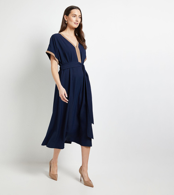 Tipped Notch Neck Kimono Sleeves Midi Dress