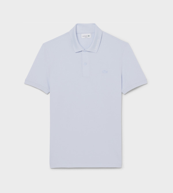 تيشيرت بولو بشعار وكم قصير