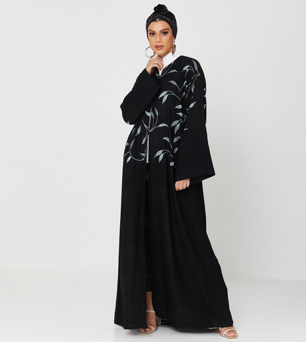 عباية بتصميم مكشكش على الأكمام وأسفل - أسود