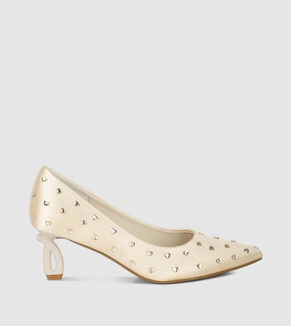 Heart-Shaped Rhinestones Pumps