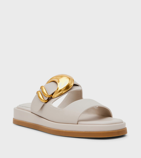 BAY-RIDGE Metal Accent Flatform Sandals