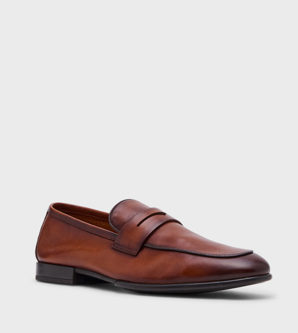 SWANSON Slip-On Loafers