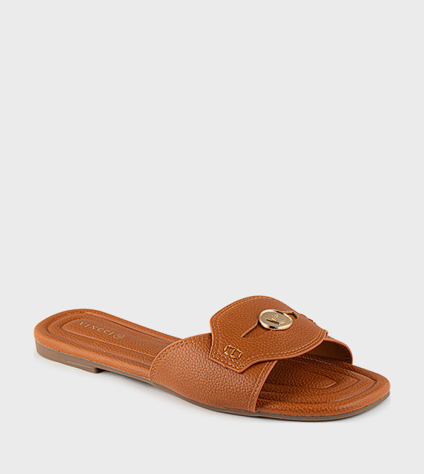 Metal Accent Open Toe Flat Sandals