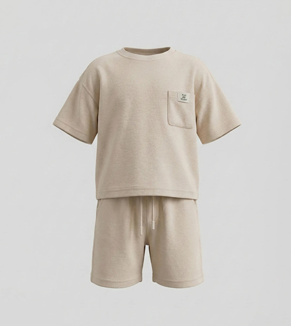 Solid Crew Neck Boxy T-Shirt & Shorts Set