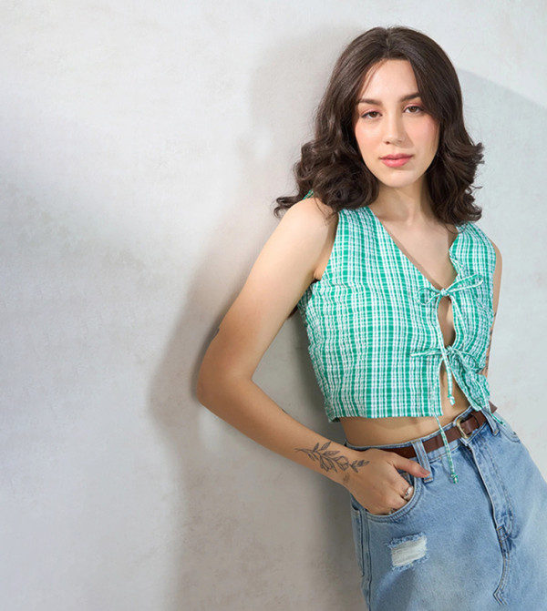 Plaid Sleeveless Crop Top
