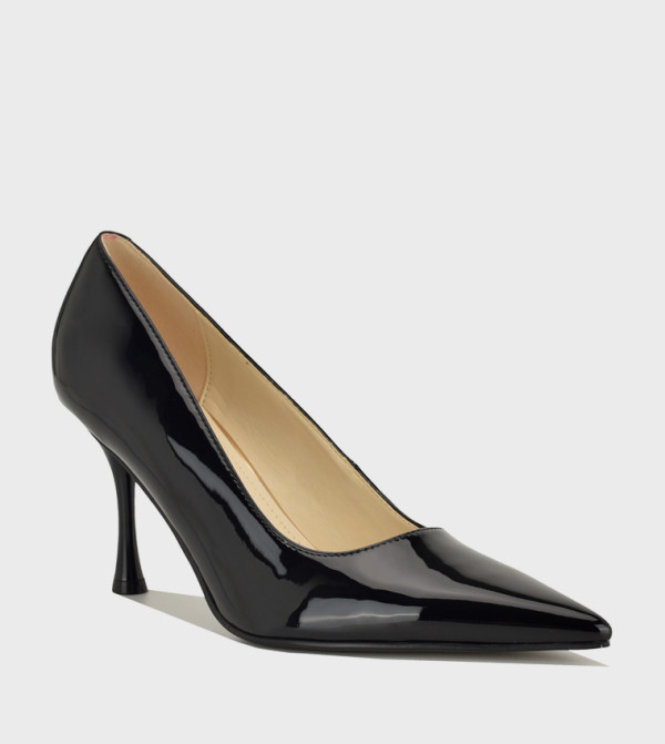 حذاء نسائي بيرسي بمقدمة مدببة