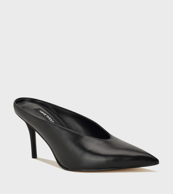 VERRA Pointed Toe Mule Pumps