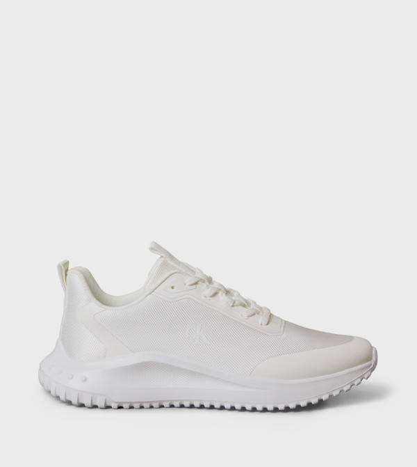 Round Toe Eva Runner Sneakers