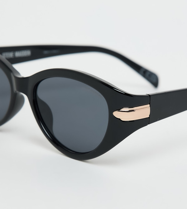 Steve Madden  Retro Sunglasses - Black undefined