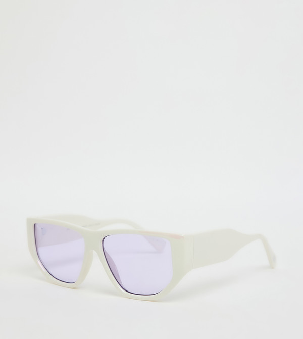 Steve Madden  Retro Sunglasses - Off White undefined
