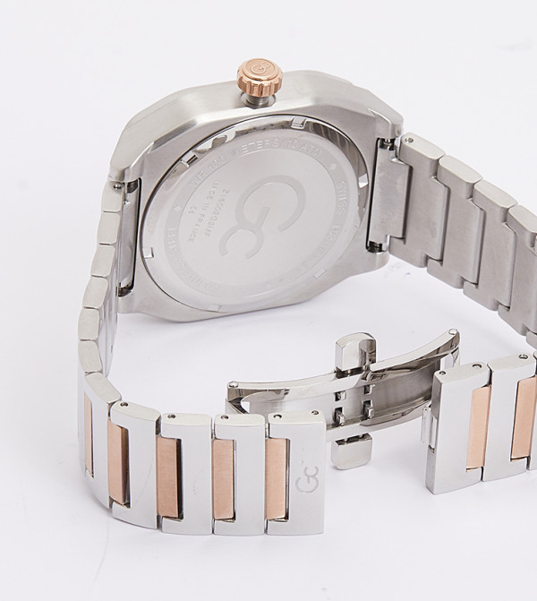 GC  - Black undefined