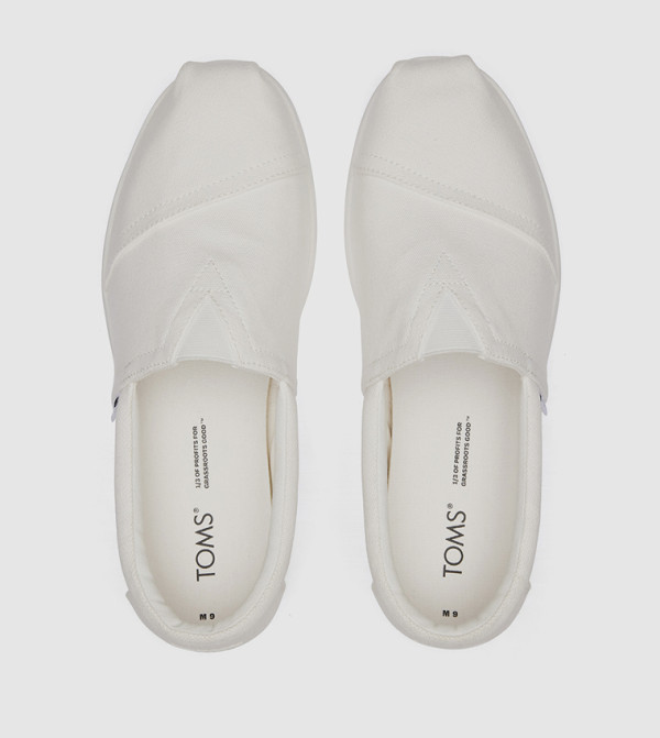 تومز  أحذية سهلة الارتداء - أبيض Casual Slip on