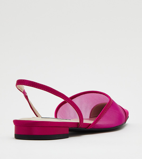 تشارلز آند كيث - فوشي Flat Sandals