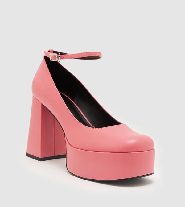 تشارلز آند كيث  صنادل - وردي Heeled Sandals