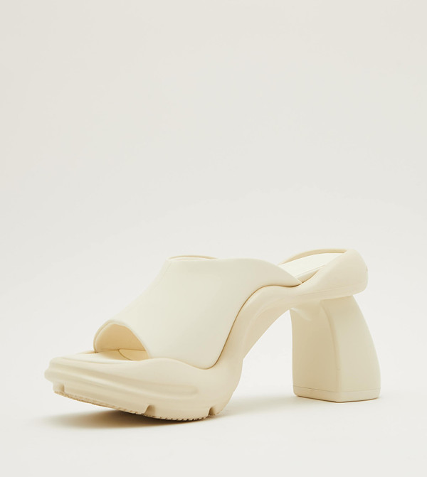 Charles & Keith Charles & Keith - Beige Heeled Sandals