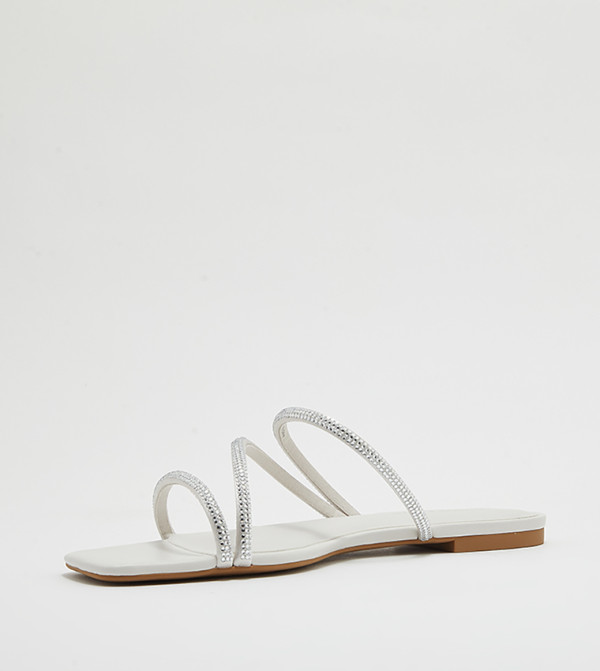 Charles & Keith Charles & Keith - White Flat Sandals