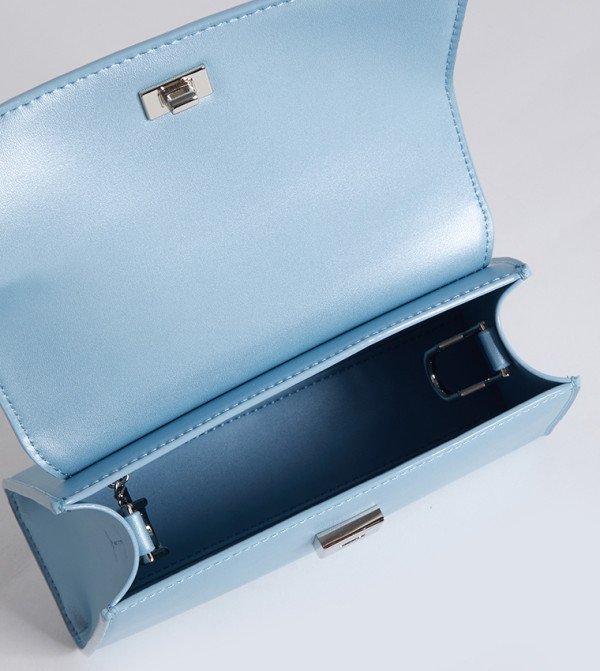 تشارلز آند كيث تشارلز آند كيث - أزرق فاتح Handheld Bags