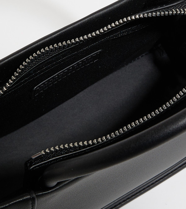 تشارلز آند كيث - أسود حقائب يد كبيرة