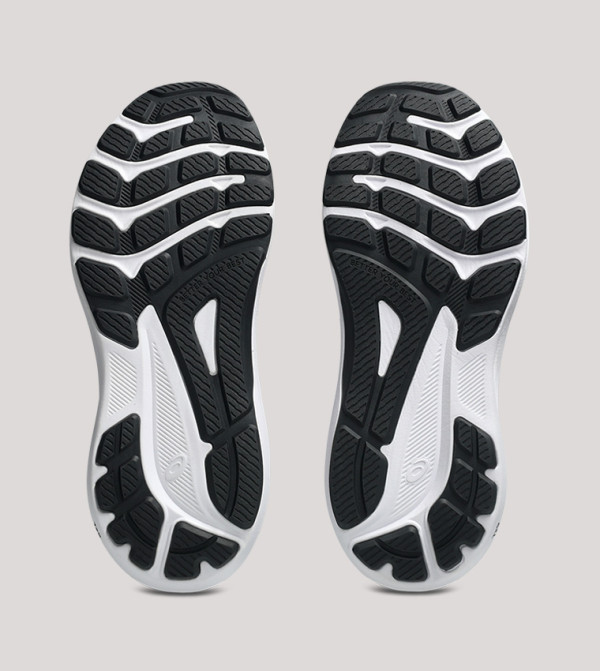 Asics  Sports Shoes - Black Running & Training