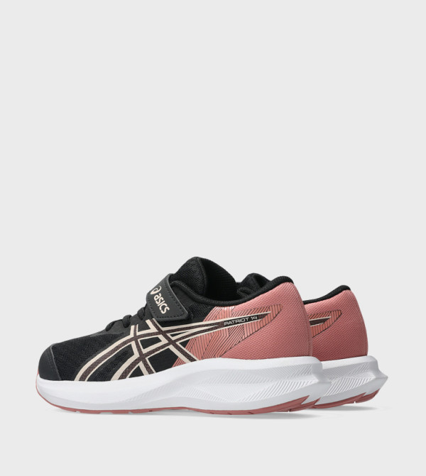 Asics  Sports Shoes - Black Running & Training