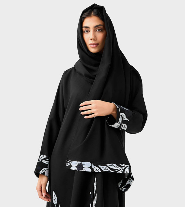 HM  - Black Abayas