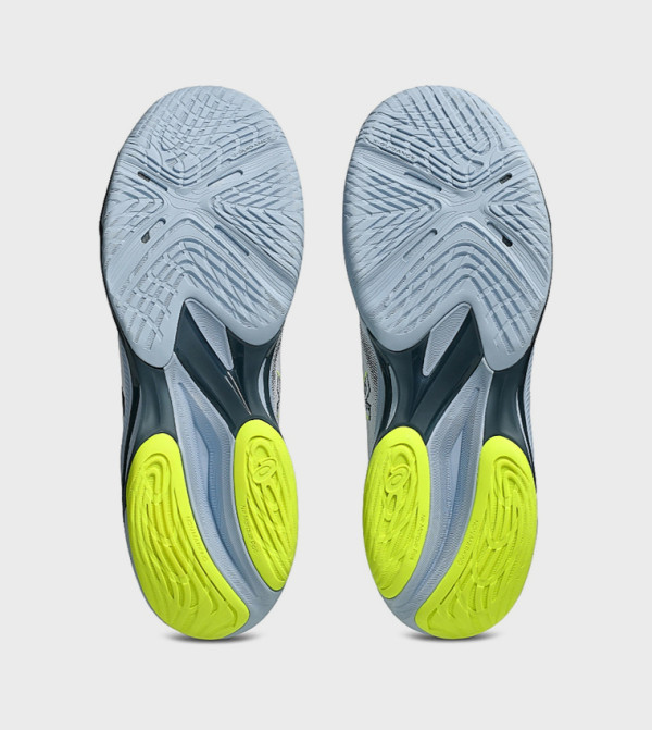 اسيكس  أحذية رياضة - أبيض Volleyball Shoes