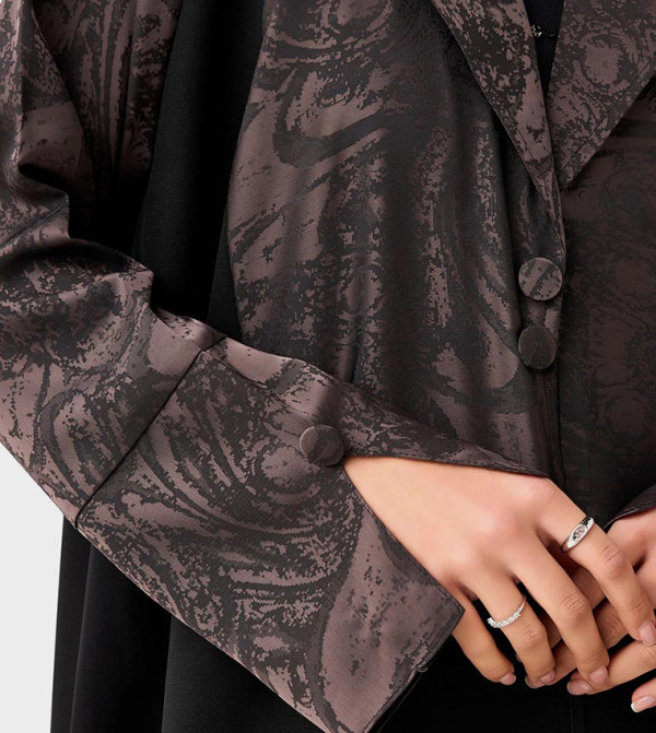 HM  - Black Abayas