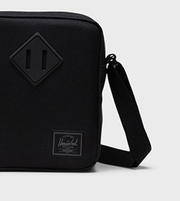 هيرشل  حقائب - أسود Cross Body Bags