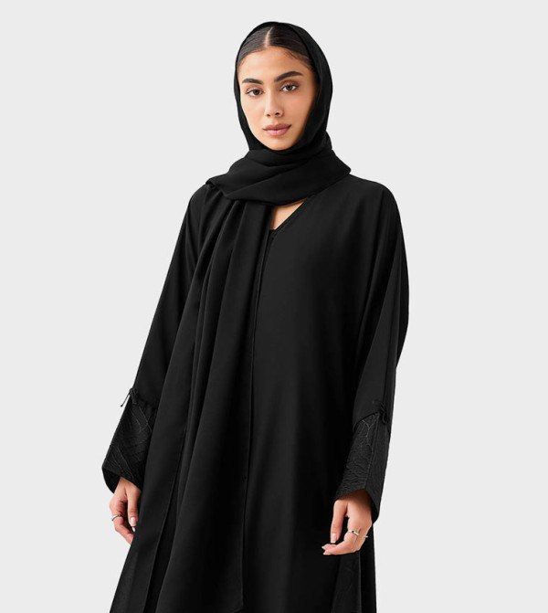 HM  - Black Abayas