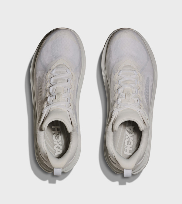 هوكا هوكا - أبيض أحذية الجري